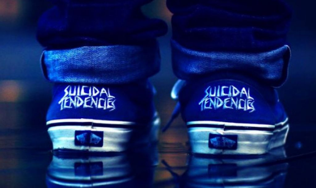 vans x suicidal tendencies